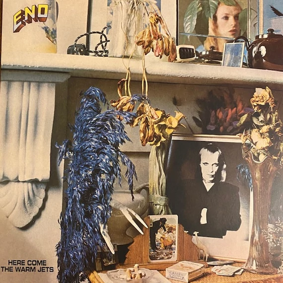 Eno-Here_Come_The_Warm_Jets_EU